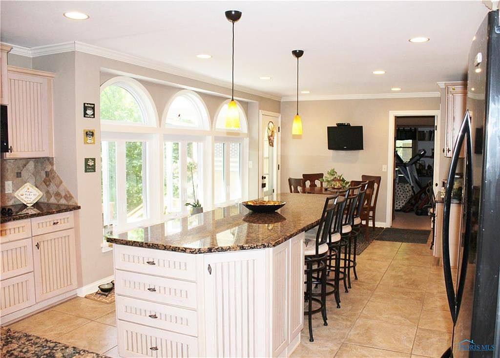 2114 Bridlewood Drive,Toledo,OH,United States preview