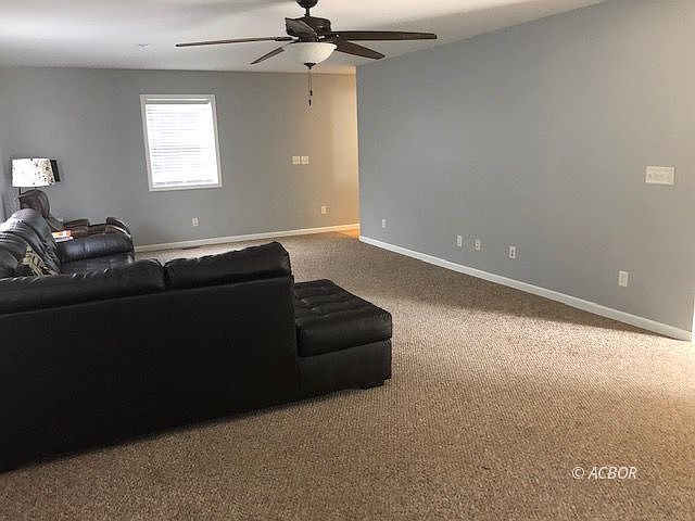 8 West 11th Street,Wellston,OH,United States preview