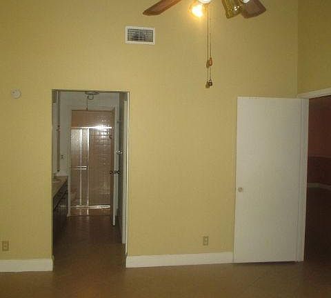 4548 Bangor Avenue Apt 11,West Palm Beach,FL,United States preview