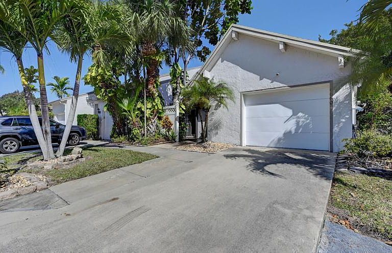 6660 Canary Palm Circle,Boca Raton,FL,United States preview