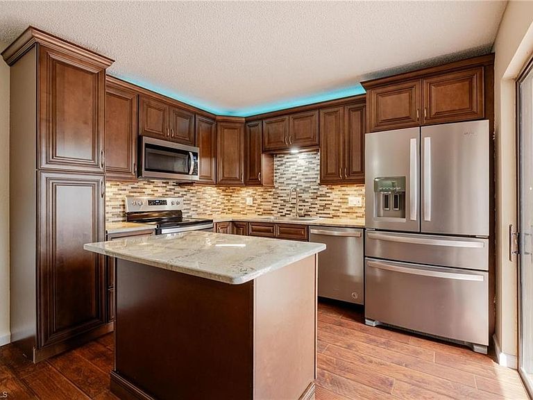 1564 Park Meadows Drive,Fort Myers,FL,United States preview