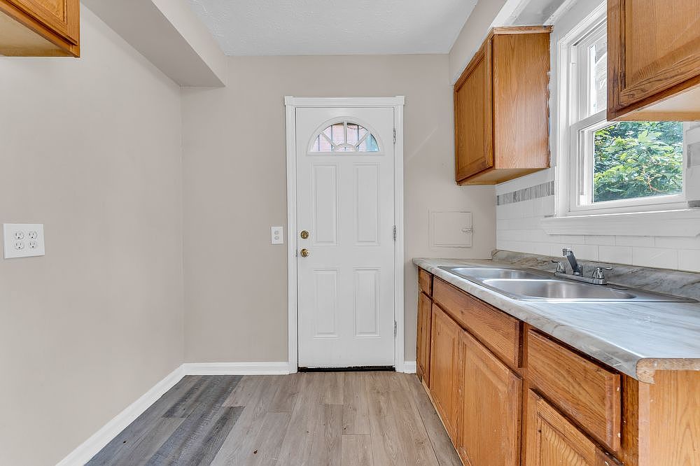 5066 Thomas Street,Maple Heights,OH,United States preview