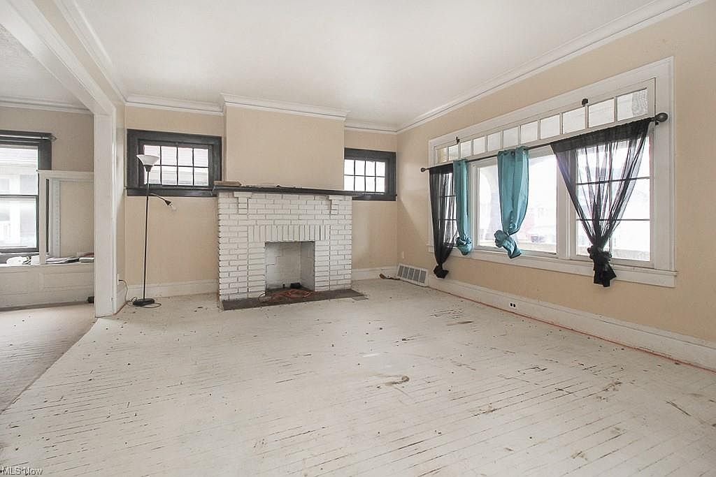 1323 West 93rd Street,Cleveland,OH,United States preview