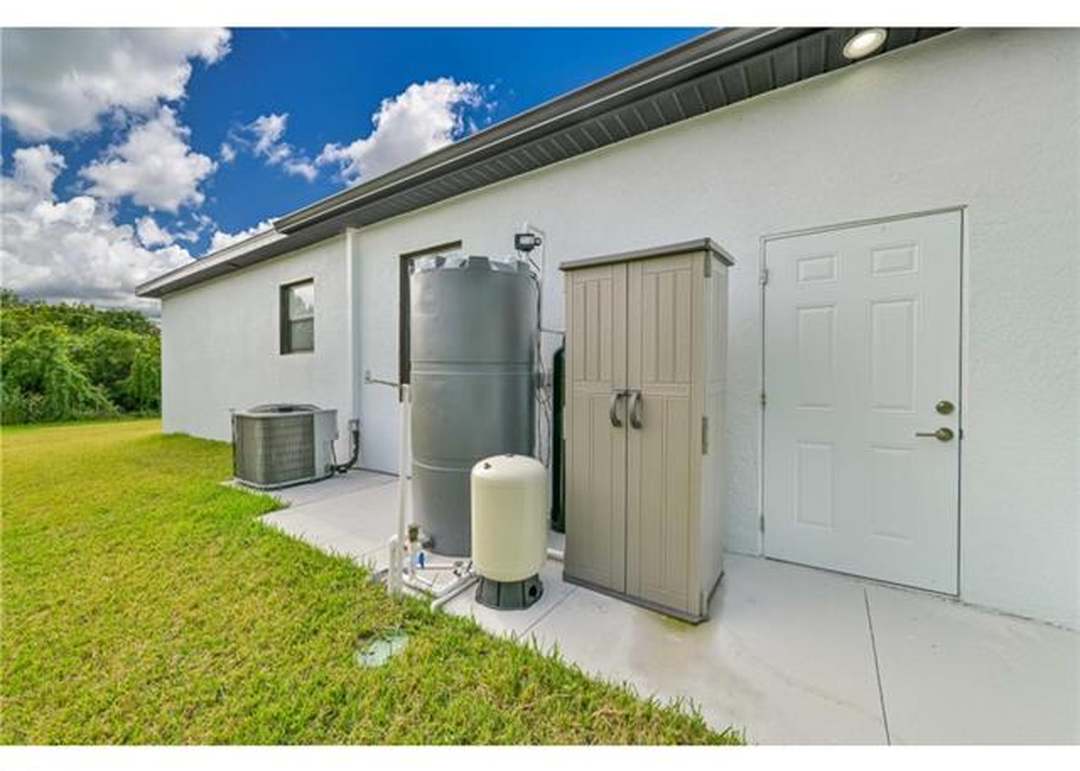 4303 11th Street Southwest,Lehigh Acres,FL,United States preview