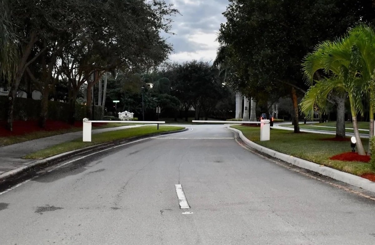 152 Berenger Walk,Royal Palm Beach,FL,United States preview