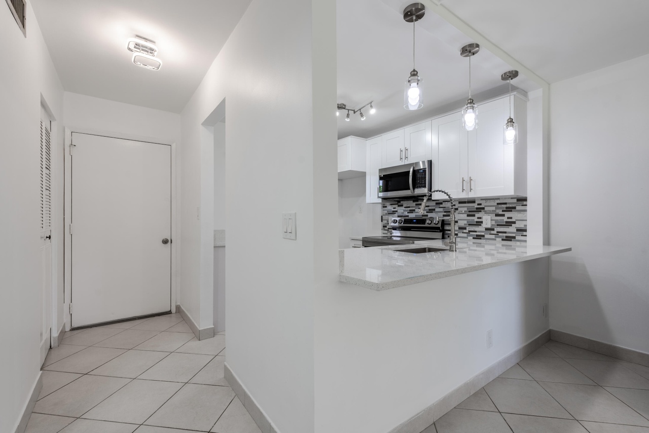 2991 Garden Drive South,Lake Worth Beach,FL,USA preview
