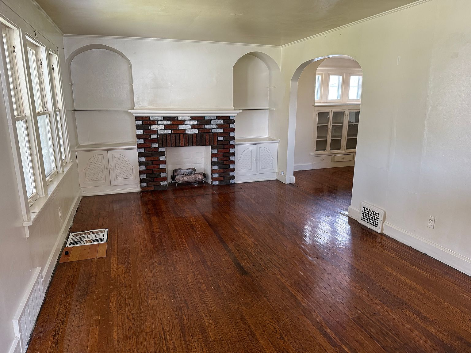 5201 Clement Avenue,Maple Heights,OH,United States preview