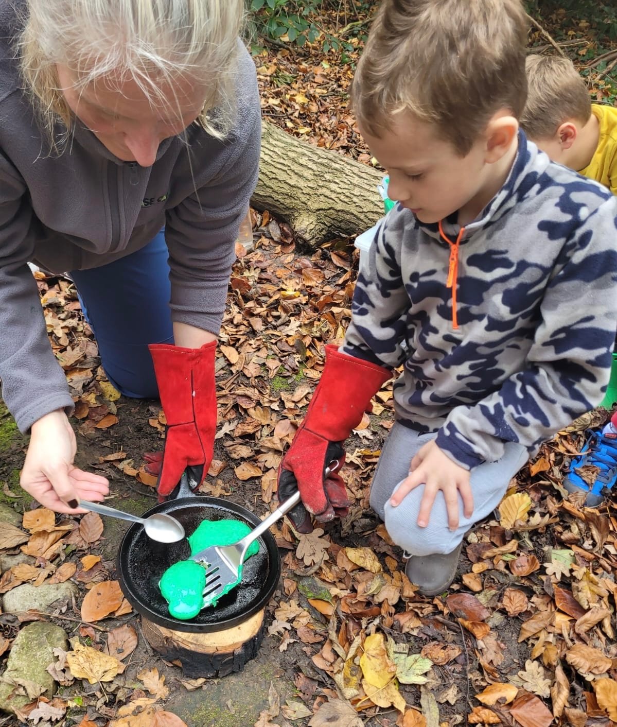 Spooky Science & Campfire Cooking (5-12yrs) — photo 2