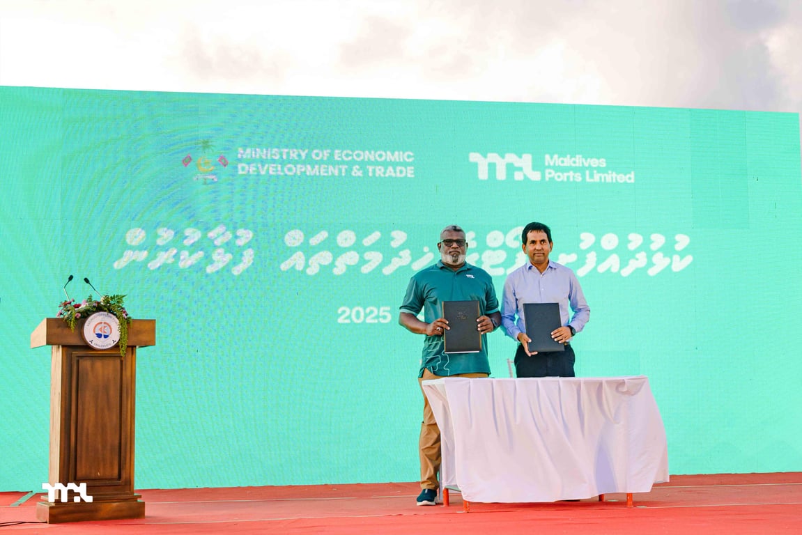 Cover image for Economic Minister Inaugurates Expansion of Services at Kulhudhuffushi Port 