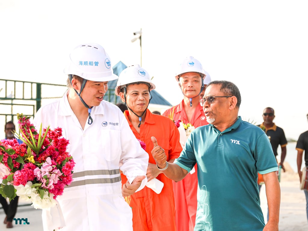 Cover image for First Vessel calls at Ihavandhippolhu Atoll for UMS Services