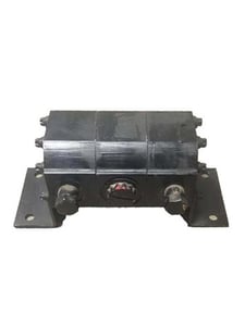 Image of SPRAY EQUIPMENT GEARED FLOW DIVIDER 271-461
