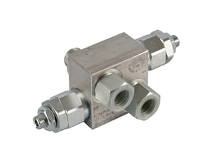 DOUBLE RELIEF VALVE MANIFOLD