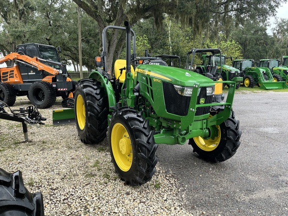 Image of John Deere 5075E