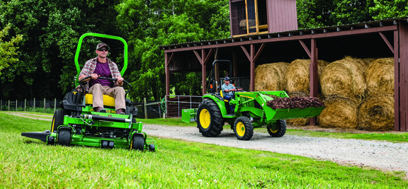 Pre-Owned John Deere 4044M Compact Tractor with 400E Loader in Brooksville, FL Photo 4