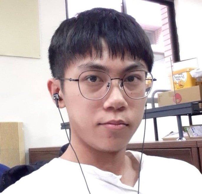 吳岱融