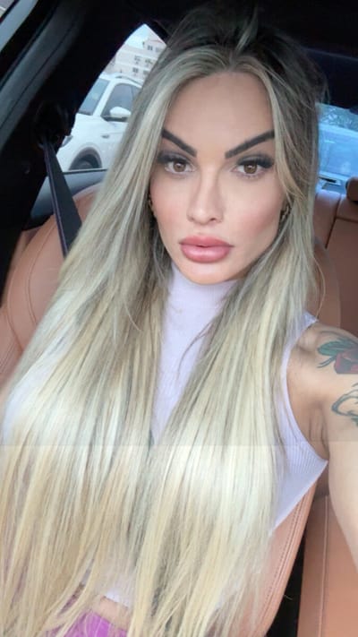 Fabyzinhaoficialfree - OnlyFans Creator