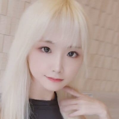 Lua - OnlyFans Creator