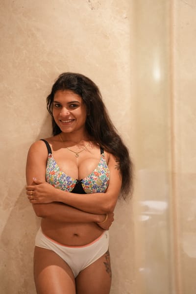 Resmi R Nair - OnlyFans Creator
