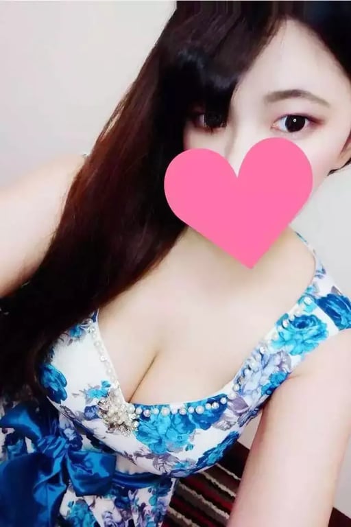 天田 あいな
