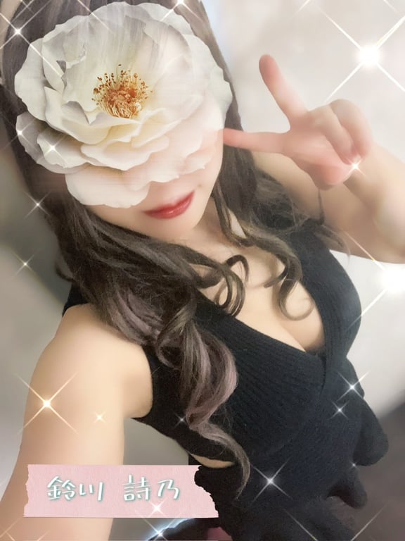 露木まゆ