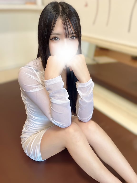 柊ひな(21)