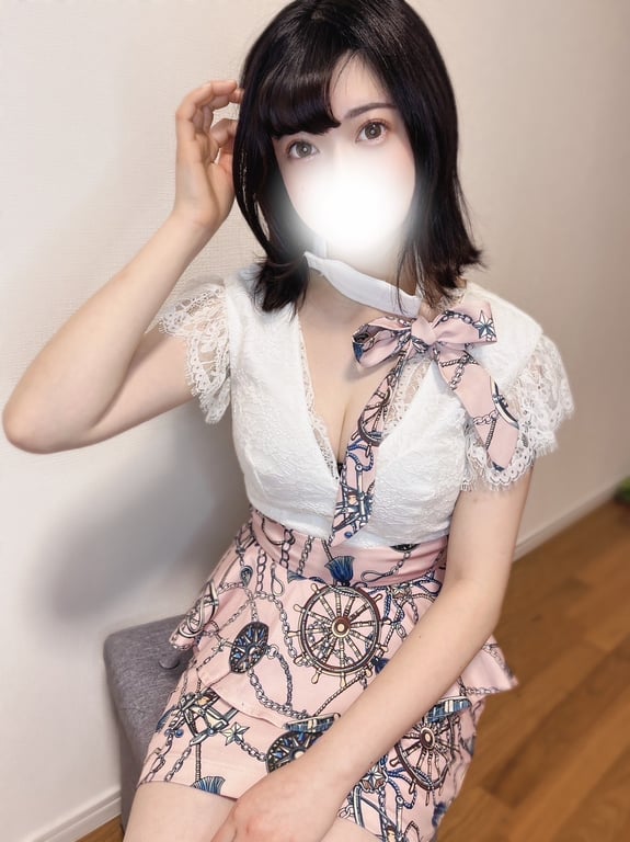 藤宮りお（24）