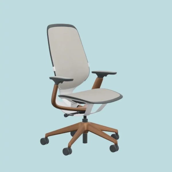 2025 年 Steelcase 辦公椅完整評測，7 大熱門型號優缺點與選購指南 4