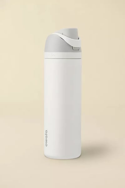 Owala 新品登場！FreeSip 系列亮相，24oz 與 32oz 全新配色 NT$950 起 3