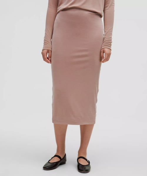 Lululemon 新款長裙登場，正反兩穿+修飾臀腿本季必敗！ 3