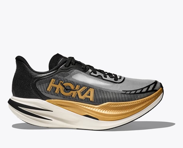 Hoka 跑鞋 8 折入手！最大價差 NT$1750，Clifton 10、Bondi 9、Cielo X1 全面限時降價 3
