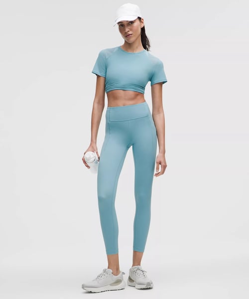 Lululemon人氣單品 Swift Speed、Like a Cloud 水洗藍配色新登場 1