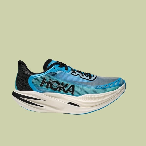 找到命中注定的那雙 HOKA，讓每一步都充滿舒適與自信的跑鞋選擇 4