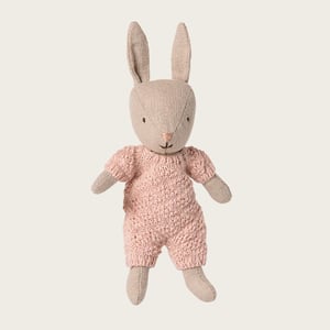 Maileg Kaninchen, Mikro - Sand - Rose Strickanzug