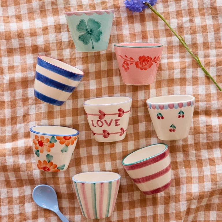 Rice Extra kleiner, ovaler Keramik Espressobecher mit hand-painted Love 1