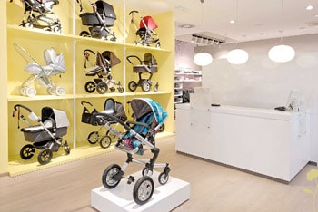 Kinderwagen-Abteilung im Baby Kochs Store