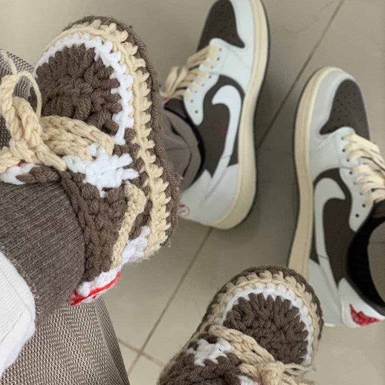 Baby Sneakers Shop Häkelschuhe AJ1 Reverse Mocha 1