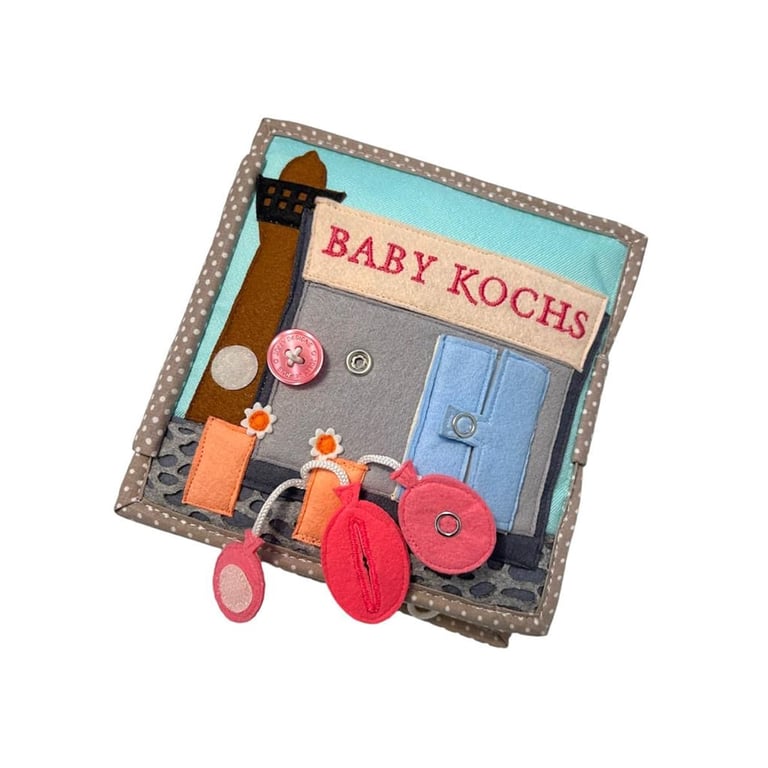 Baby Kochs Exklusiv x Jolly Designs Mini Quiet Book 1