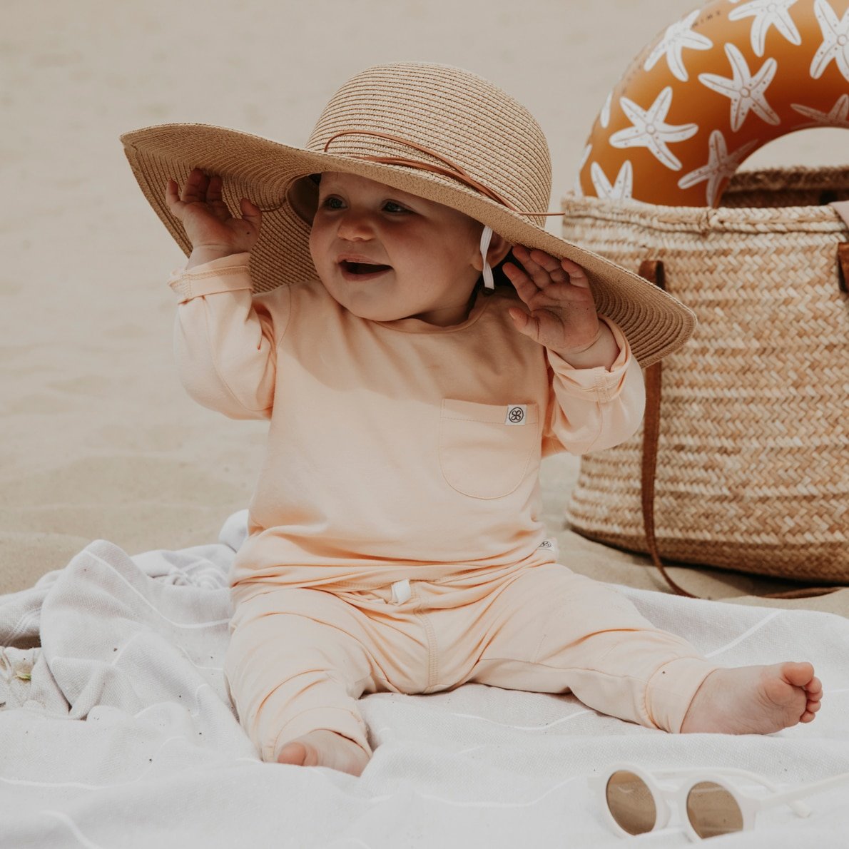 Cloby UV Jogger Pants image 2