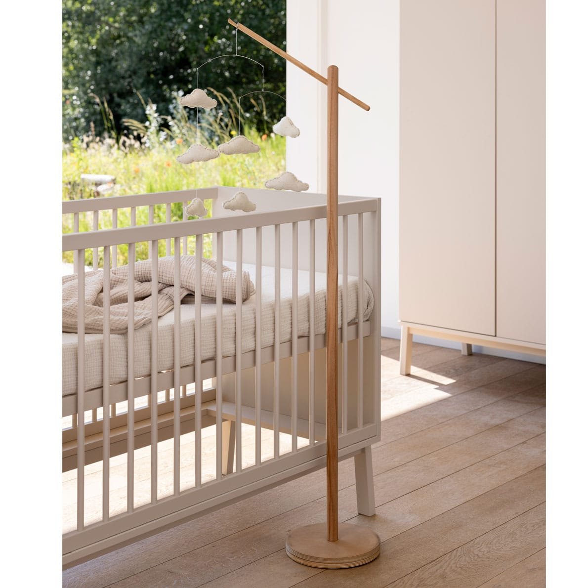 Quax Mobile Ständer aus Holz 3