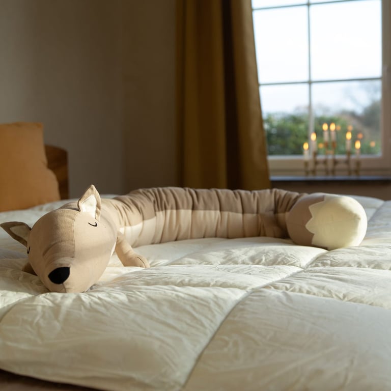 Little Casimir Bettschlange Cuddle Buddy Fuchs - Fridafox