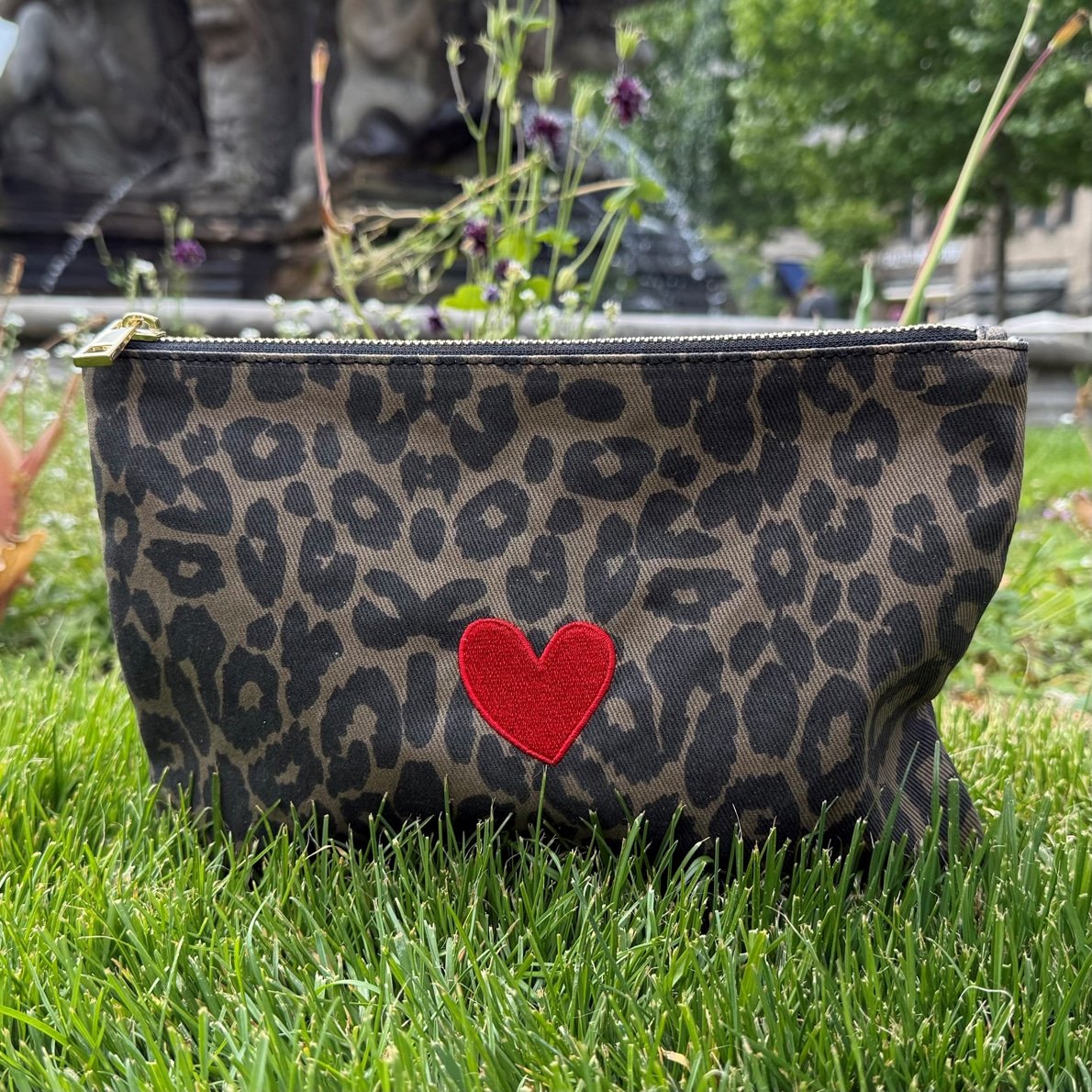 Lukkily x Baby Kochs Pouch