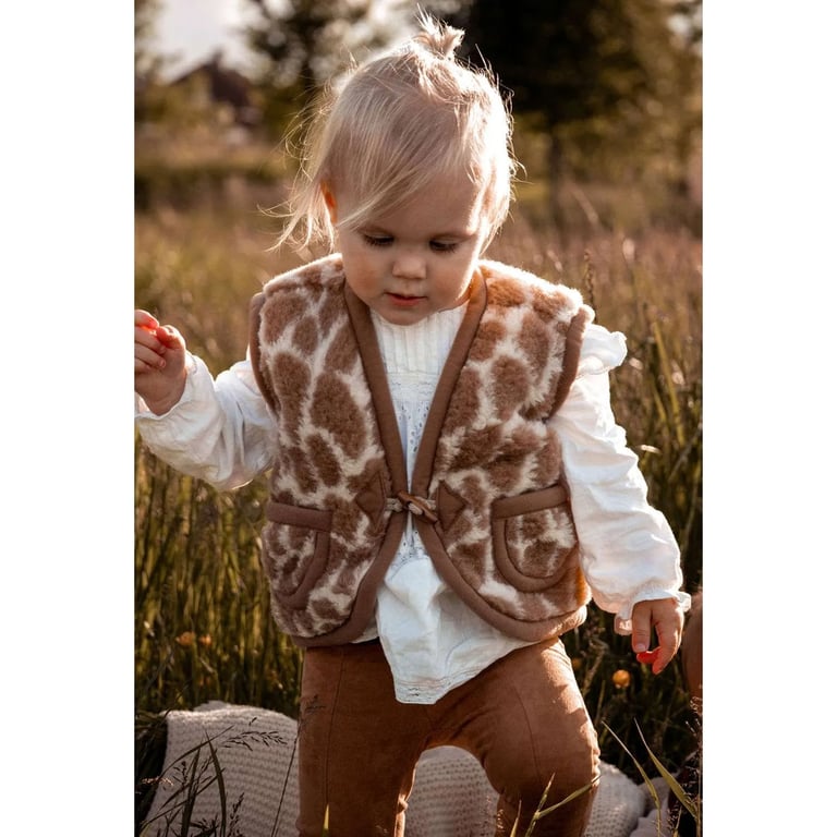 We are wovens Bodywarmer Giraffe