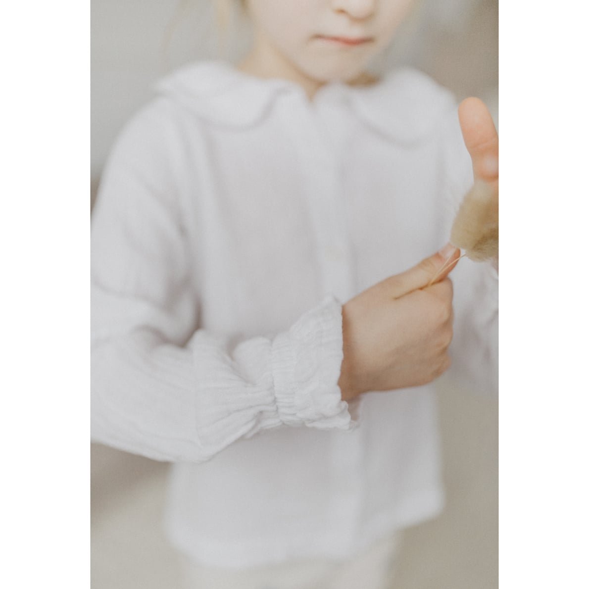 Leevje Musselinbluse mit Kragen, weiß 1