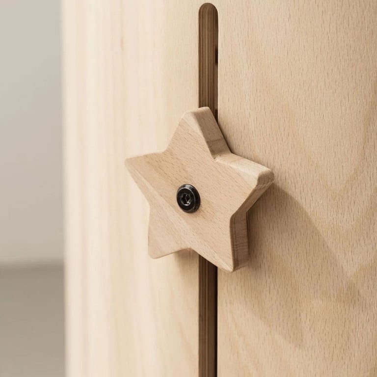 Nani Berlin Buchenknauf für 4in1 mitwachsende Babybett Stern 1