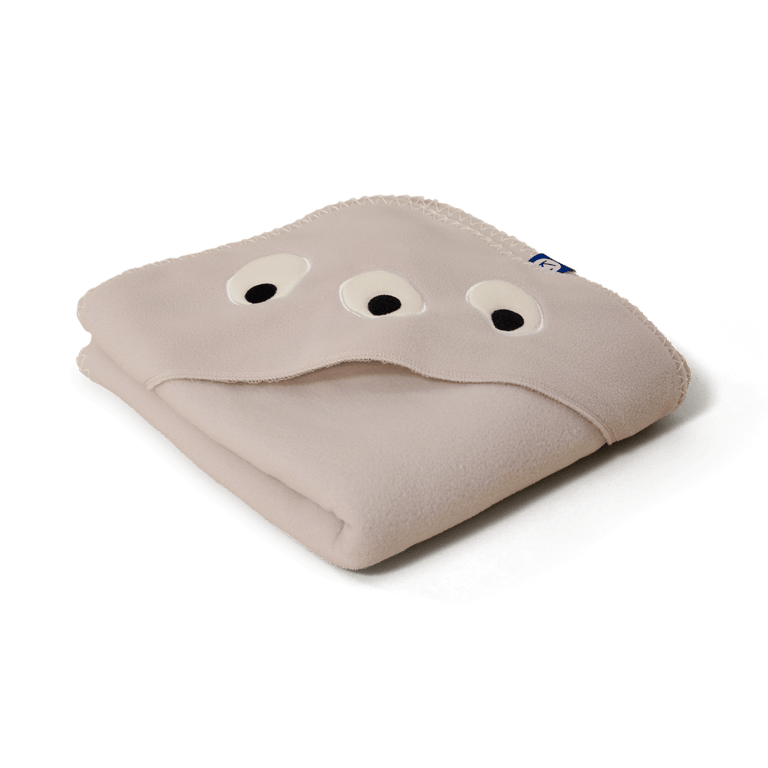 Kooja Poncho Boo, Almond Milk