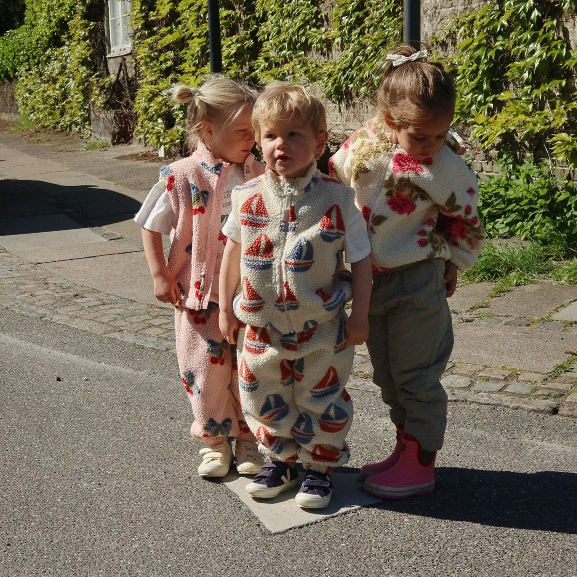 Konges Sløjd Teddy Weste Jody, Amarena Rose 1