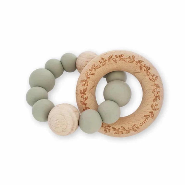 Chewies & more Beißring/Rassel Gravur Leaf, Blush