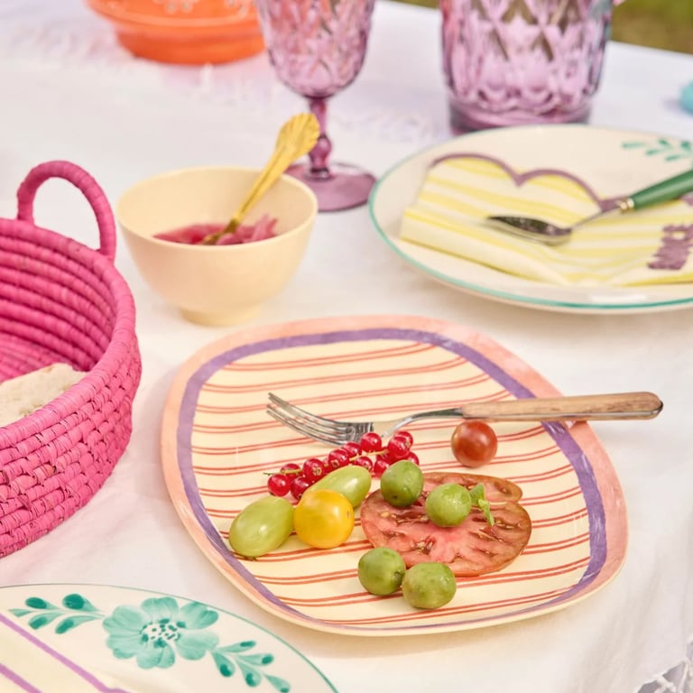 Rice Melamin Großer rechteckiger Teller Stripey Love“-Print, Creme 1