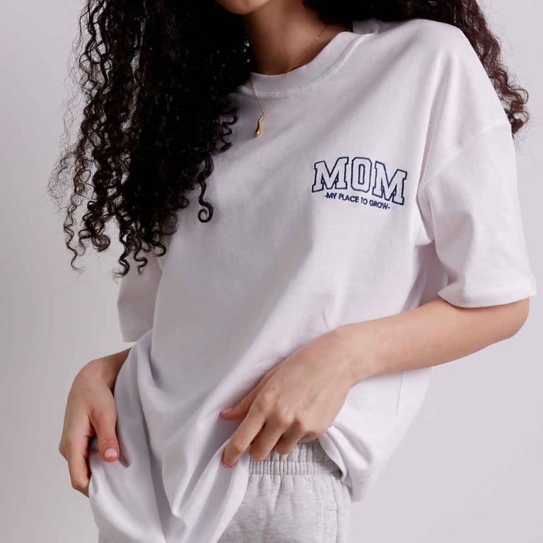 Famvibes T-Shirt – Mom Place to Grow weiß 1