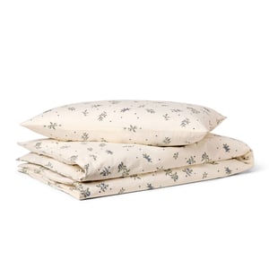 Dear April Junior Bettwäsche, Blueberries (100x135 cm)